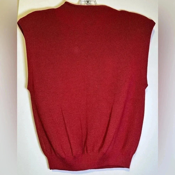 NWT Ellison wine mock neck padded power shoulder top size L - Picture 2 of 8